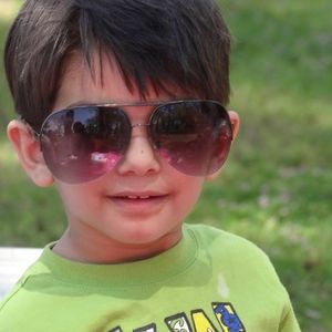 Meet your Posher, Afshan